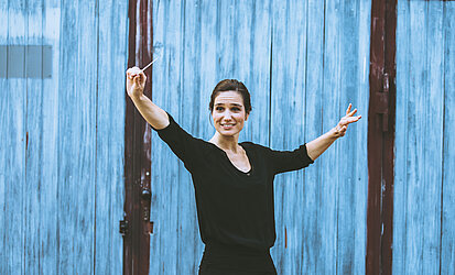 Domkapellmeisterin Lydia Schimmer